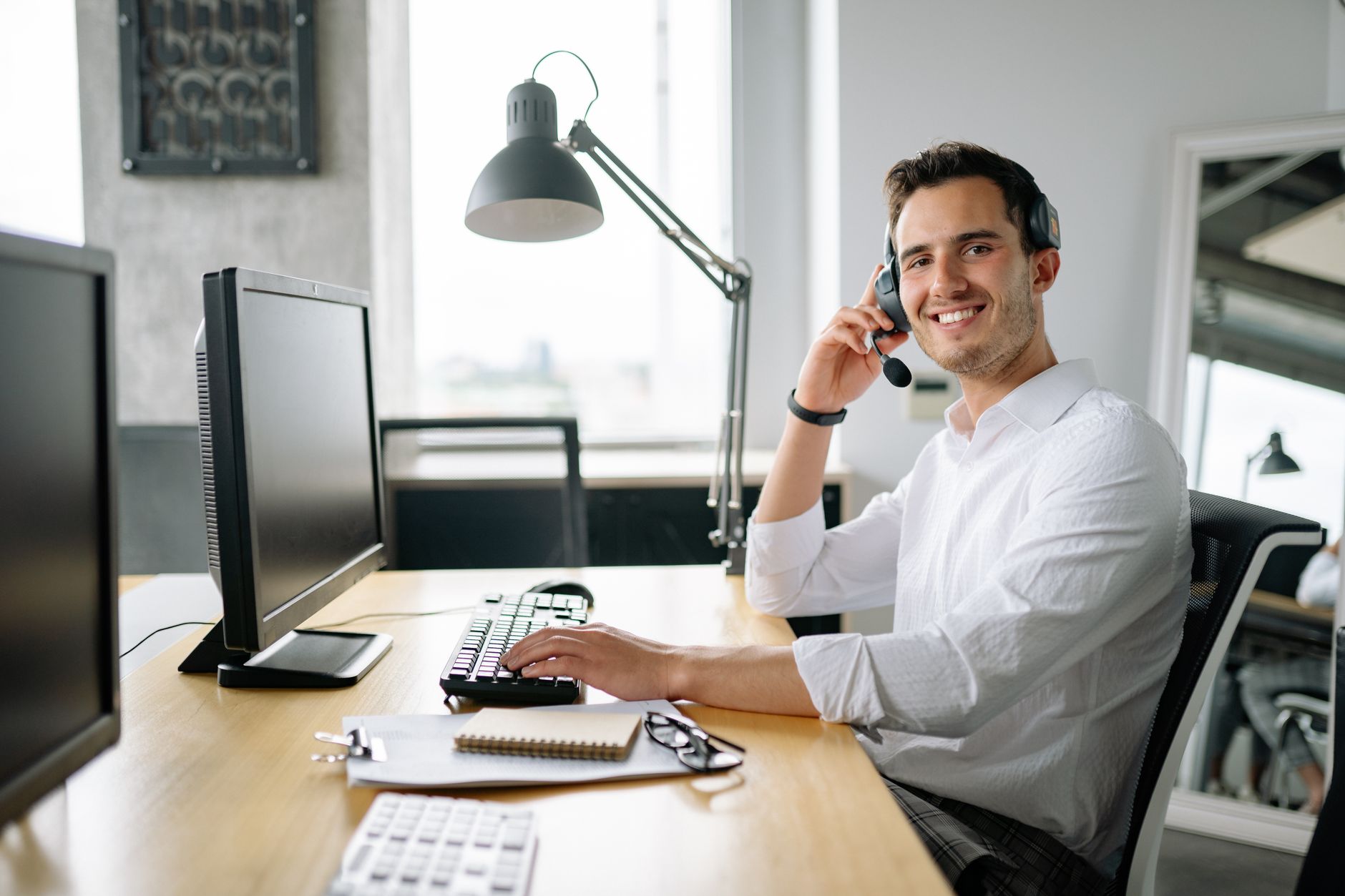 how-after-hours-dispatchers-operate-for-small-hvac-teams How After-Hours Dispatchers Operate for Small HVAC Teams